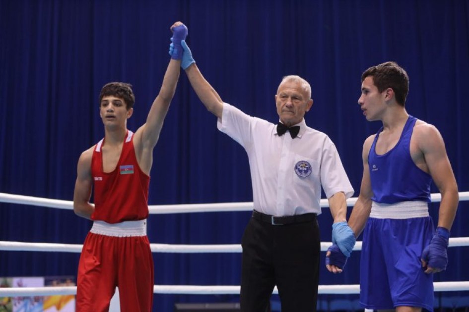 Boksçularımız beynəlxalq turnirdə 10 medal qazandılar - FOTO