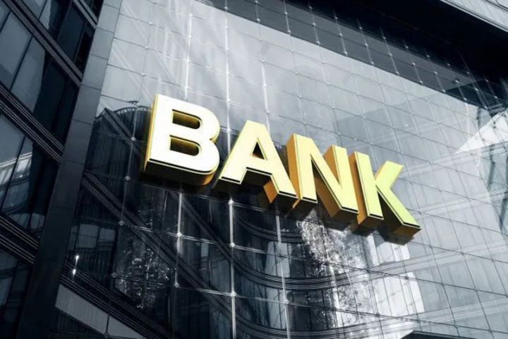 Banklar bu xidmətlər üzrə tarifləri artırdı