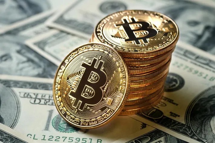 “Bitcoin” sahiblərinə ŞAD XƏBƏR: “60 min DOLLAR OLACAQ “ 