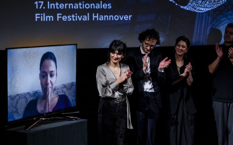 Azərbaycanlı rejissorun filmi Almaniyada festivalın qalibi oldu - FOTO