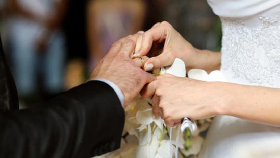 Qadınlara evlilik vədi verib, adlarına kredit götürən Quba sakini SAXLANILDI – FOTO 