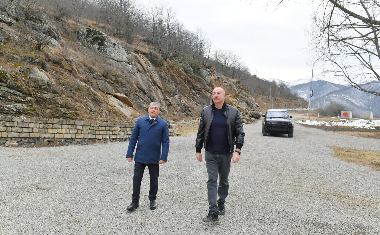 Prezident Şuşa rayonundakı “Saxsı” bulağında - FOTO/VİDEO