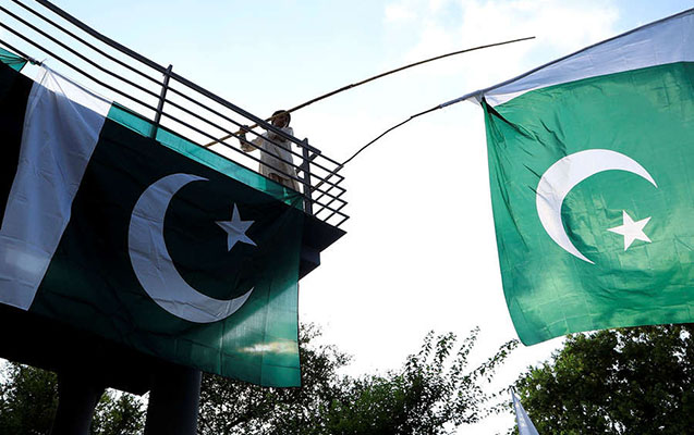 Pakistanda Yeni il şənlikləri QADAĞAN EDİLİB