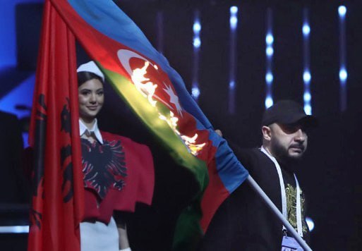 İrəvanda bayrağımızı yandıran erməni İŞDƏN QOVULDU 