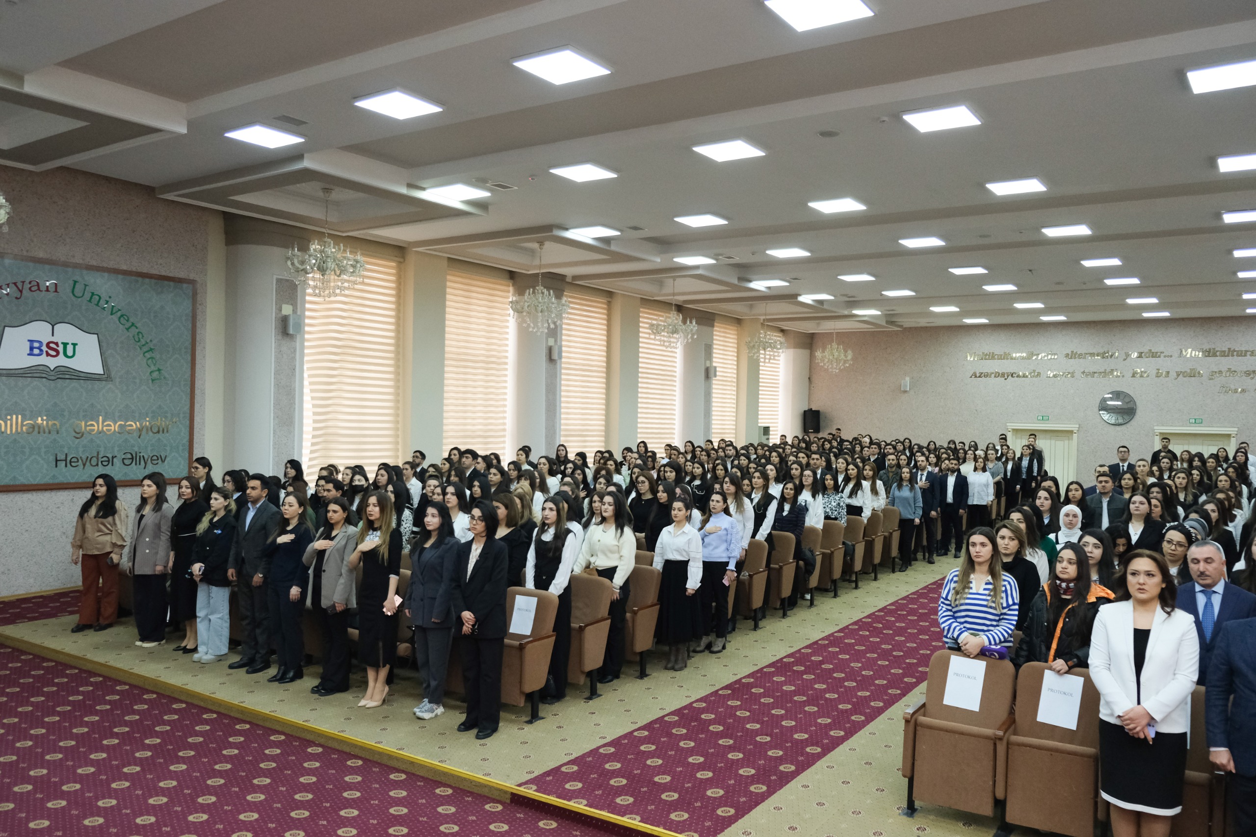 Gənc müəllimlər Prezident İlham Əliyevin siyasi kursunu dəstəklədiklərini bəyan ediblər - FOTO