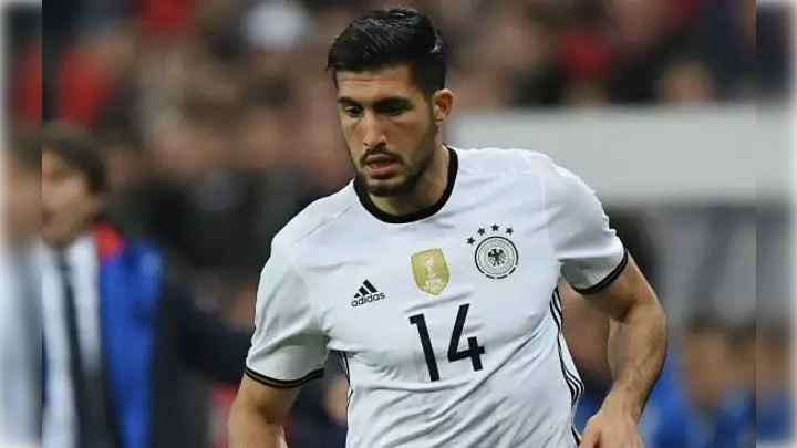 Emre Can ilin ən yaxşısı seçildi