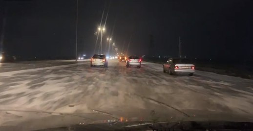 Bakı-Sumqayıt yolunda yol buz bağladı - VİDEO