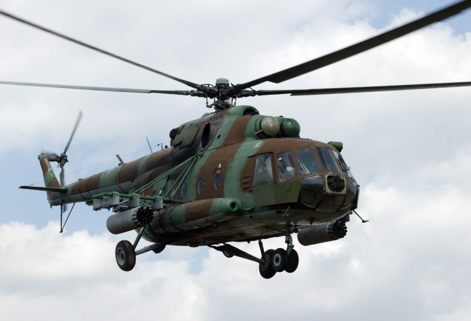 Qırğızıstanda hərbi helikopter qəzaya uğradı: 1 ölü, 7 yaralı var