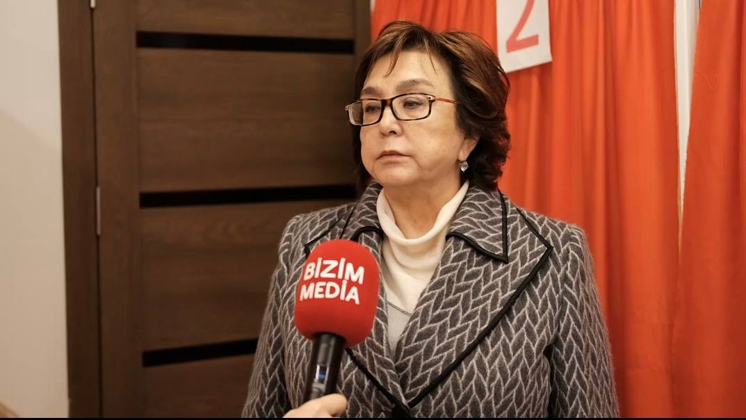 Məleykə Abbaszadə: “Xoşbəxtik ki, azad Qarabağda prezident seçkiləri keçirilir” - FOTO