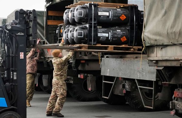 KİV: Aİ ölkələri 10 il ABŞ-ın hərbi yardımından asılı olacaq