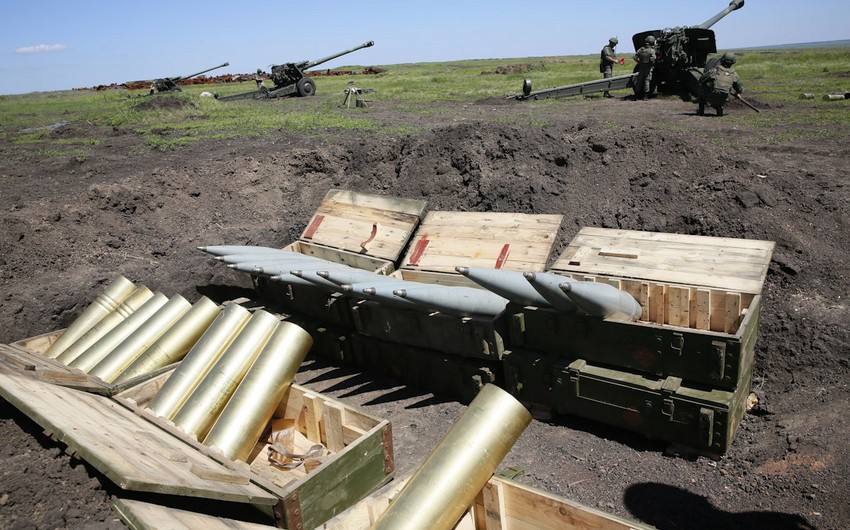 Çexiya Ukrayna üçün 800 min artilleriya mərmisi əldə edib