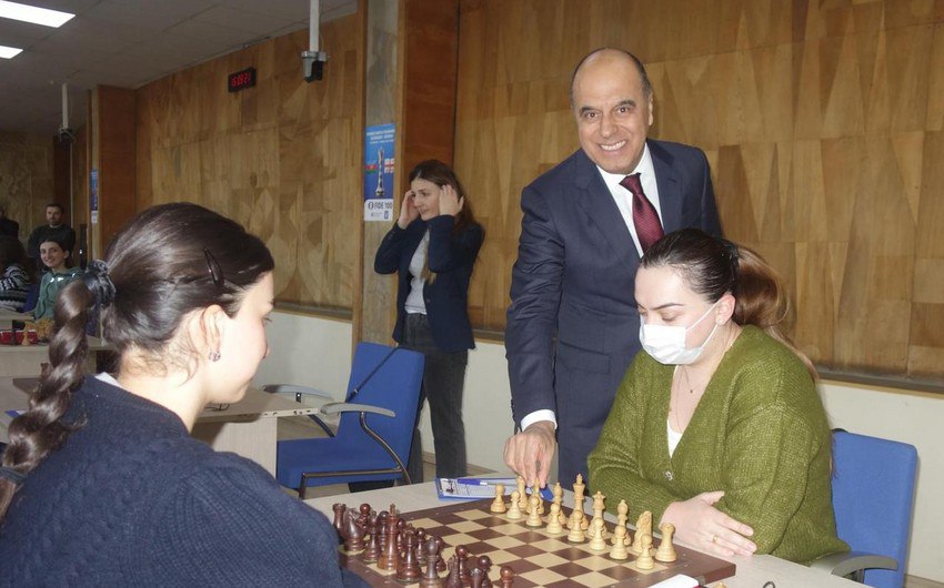 Qadın şahmatçılarımız 2-ci turda Gürcüstana uduzdu - FOTO