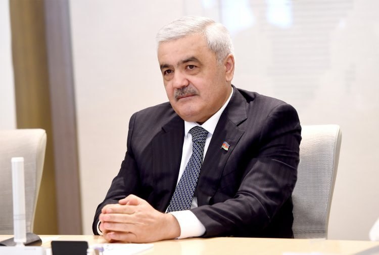 Rövnəq Abdullayev AFFA prezidentliyinə namizəd OLMAYACAQ 