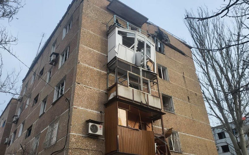 Rus ordusu Ukraynanın Kuraxove şəhərini atəşə tutdu - 16 yaralı var Rus ordusu Ukraynanın Kuraxove şəhərini atəşə tutdu - 16 yaralı var