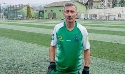 Azərbaycanlı futbolçu 56 yaşında karyerasını bərpa etdi