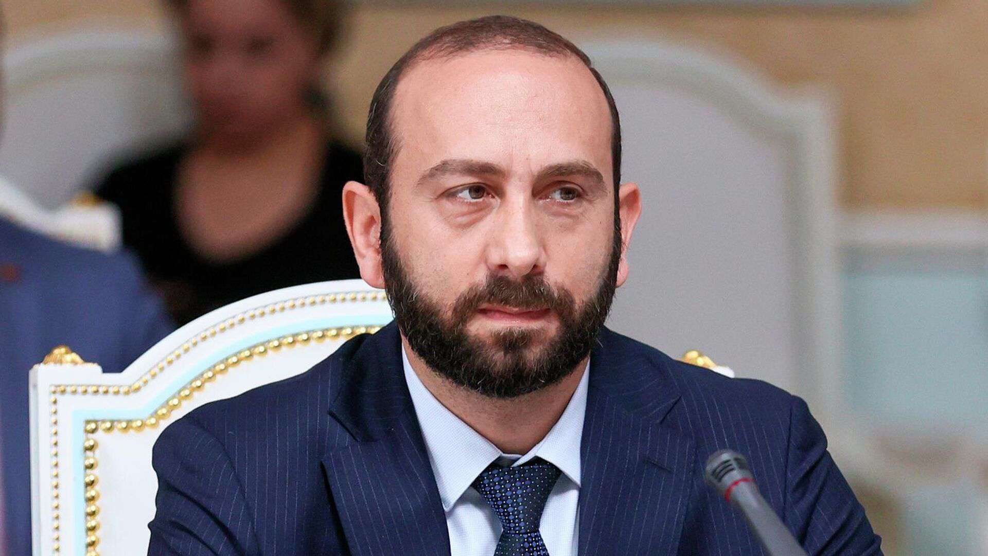 Mirzoyan: “Ermənistan Türkiyə ilə sərhədlərin açılmasını istəyir” – VİDEO  