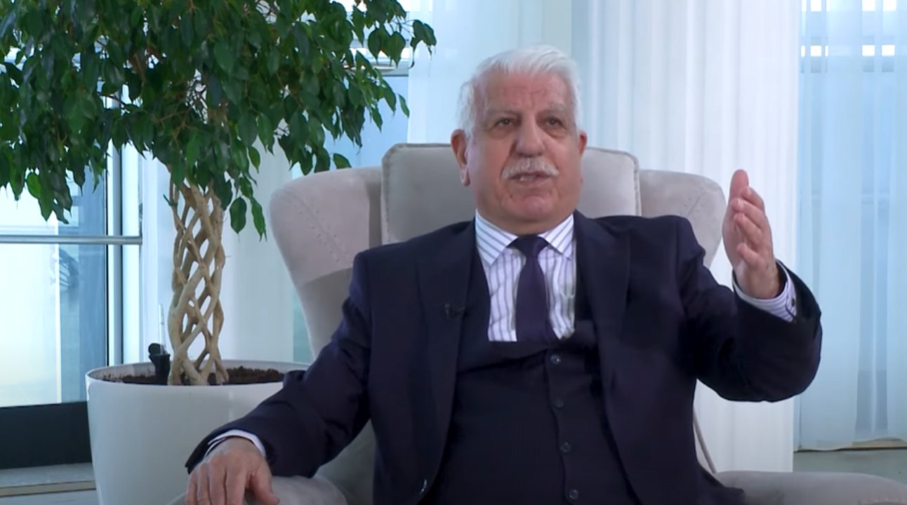 “Bəxt üzüyü”nün Moşusu: “3 il əmim qızının evində yaşamışam” – VİDEO 