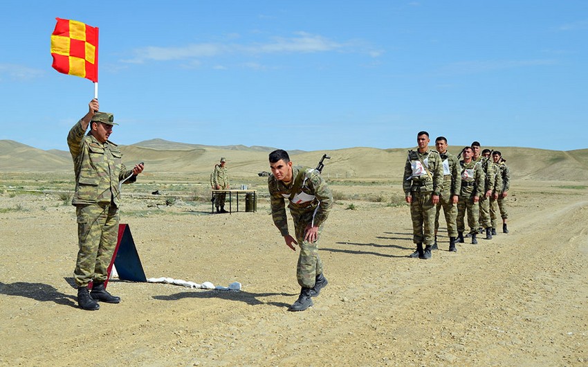 Azərbaycan Ordusunda hərbiləşdirilmiş kross birinciliyi keçirildi - FOTO/VİDEO