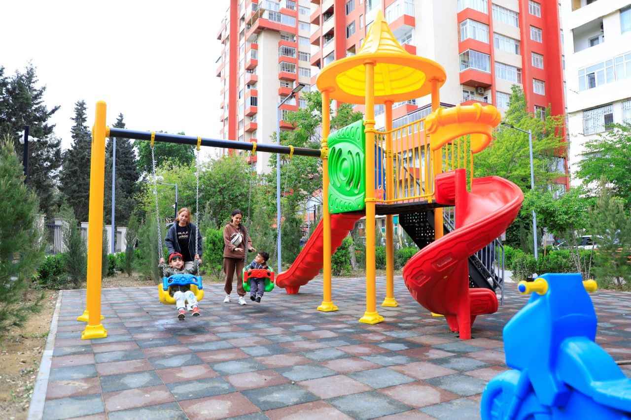 Bakıda daha bir park abadlaşdırıldı - FOTO