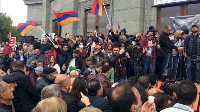VAXT BİTDİ! Ermənistan müxalifəti Paşinyanın impiçmentinə başlayır