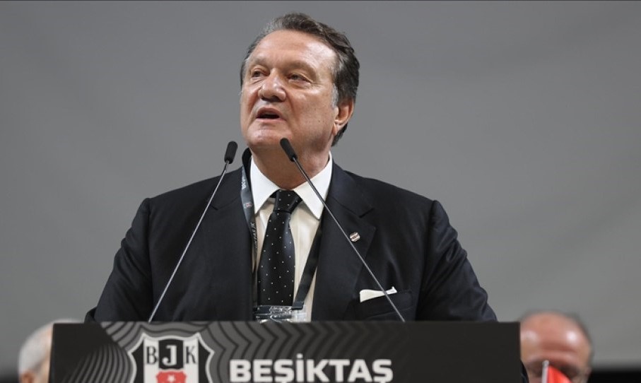 “Beşiktaş”ın prezidenti Qurban Qurbanovu təriflədi