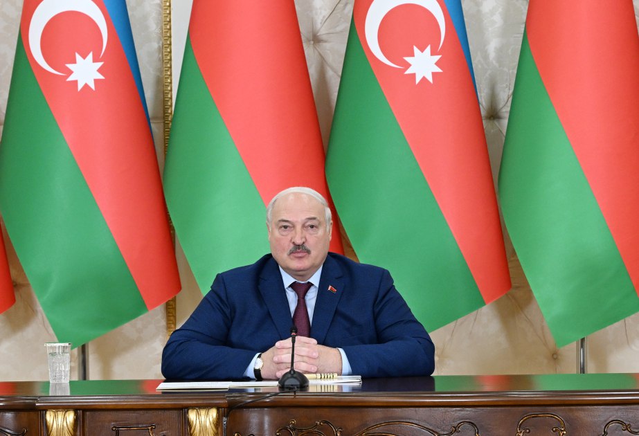 “Belarus və Azərbaycan xalqları arasında dərin münasibətlər var” - Lukaşenko