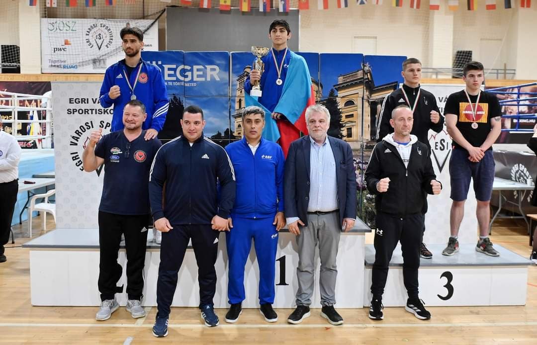 Boksçularımız Macarıstanda 2 medal QAZANDILAR - FOTO