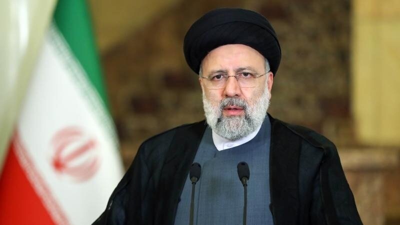 İran televiziyası prezident Rəisinin vəfatı barədə rəsmi məlumat yaydı - VİDEO