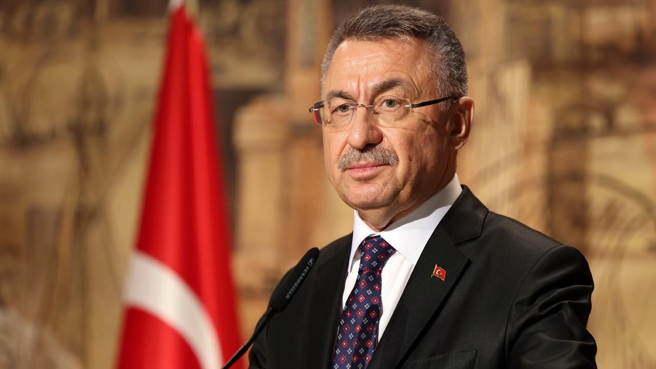 Fuat Oktay: “Azərbaycan ordusu ilə regionun qüdrətli dövlətinə çevrilib”