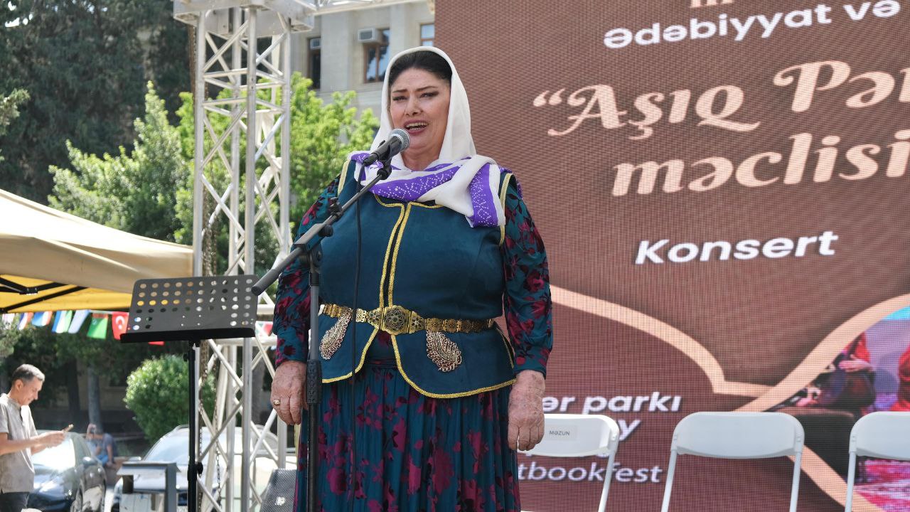 Aşıq Pəri məclisi III Türk Dünyası Ədəbiyyat və Kitab Festivalında - FOTO/VİDEO