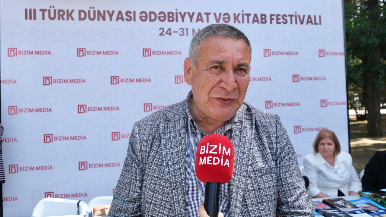 Rəşad Məcid: “Bakıda keçirilən kitab festivalı mühüm hadisədir” - FOTO