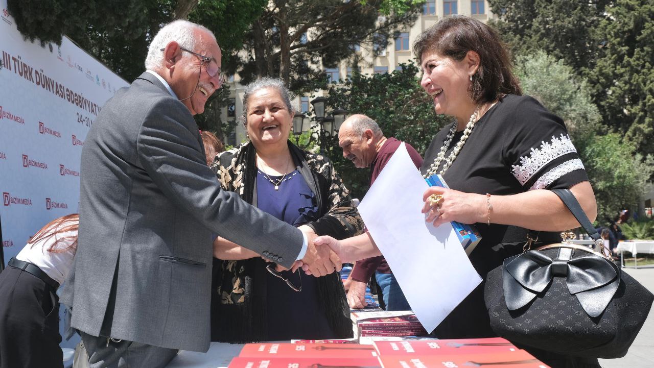 III Türk Dünyası Ədəbiyyat və Kitab Festivalı 5-ci gününə YEKUN VURDU – FOTO 