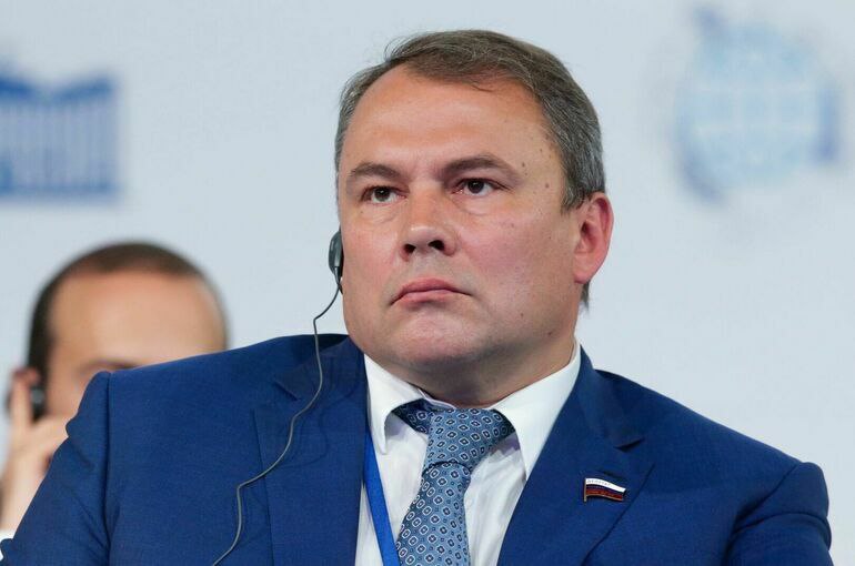 Rusiyalı deputat Qazaxıstanı rusofobiyada ittiham etdi - VİDEO