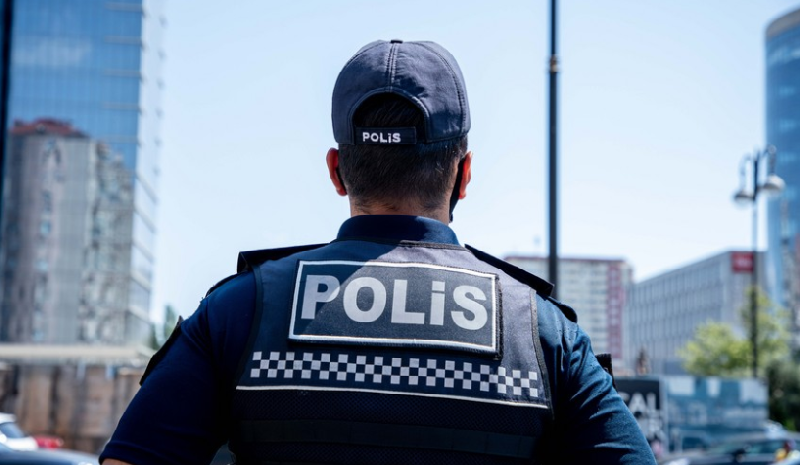 Polis əməkdaşı təlim zamanı aldığı xəsarətdən həlak olub Polis əməkdaşı təlim zamanı aldığı xəsarətdən həlak olub