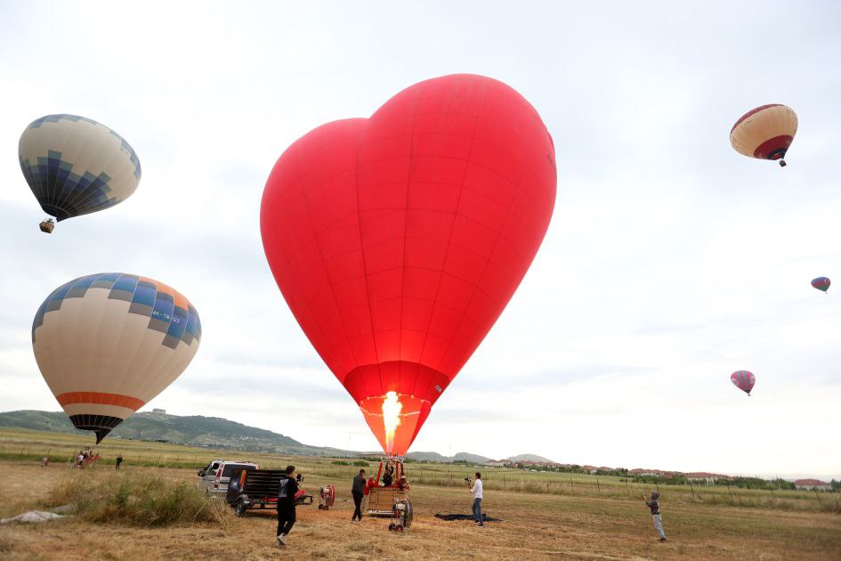 Şamaxıda Hava Şarları Festivalı davam edir - FOTO/VİDEO