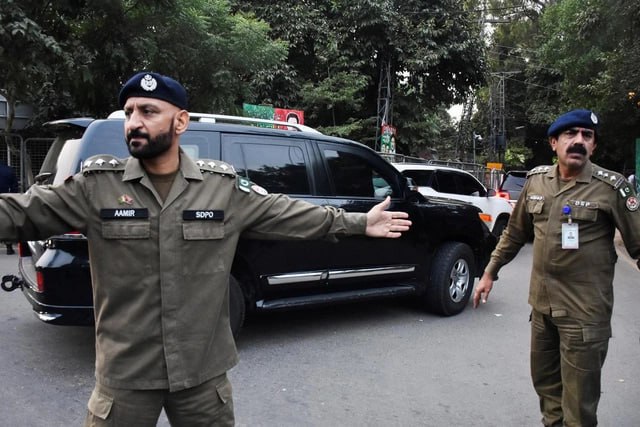 Pakistanda partlayış: 7 təhlükəsizlik əməkdaşı həlak oldu