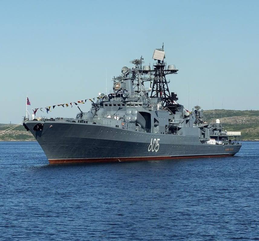 Rusiyanın “Admiral Levçenko” sualtı gəmisində YANĞIN BAŞLAYIB