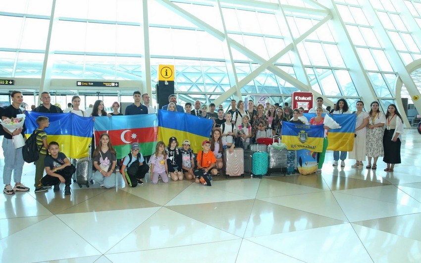 Ukraynadan daha 30 uşaq reabilitasiya üçün Azərbaycana GƏTİRİLDİ - FOTO 