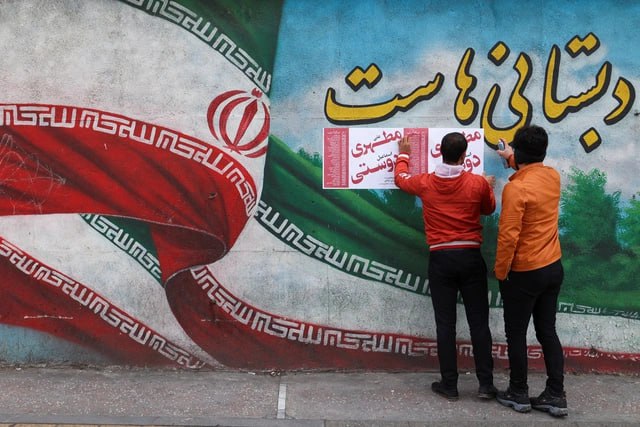 İran sünniləri prezident seçkisini boykot edirlər - FOTO/VİDEO