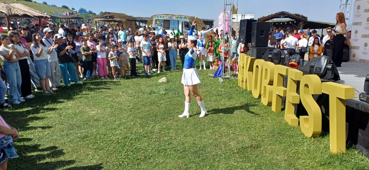III Milli Yaylaq Festivalı xarici qonaqların gözü ilə - FOTO III Milli Yaylaq Festivalı xarici qonaqların gözü ilə - FOTO