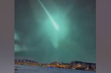 Budapeşt səmasında meteorit - ANBAAN VİDEO