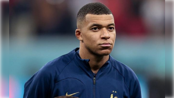 Mbappe futbol klubu alır