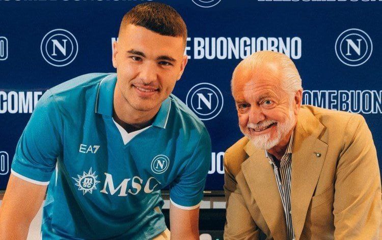 “Napoli” İtaliya millisinin üzvünü transfer etdi