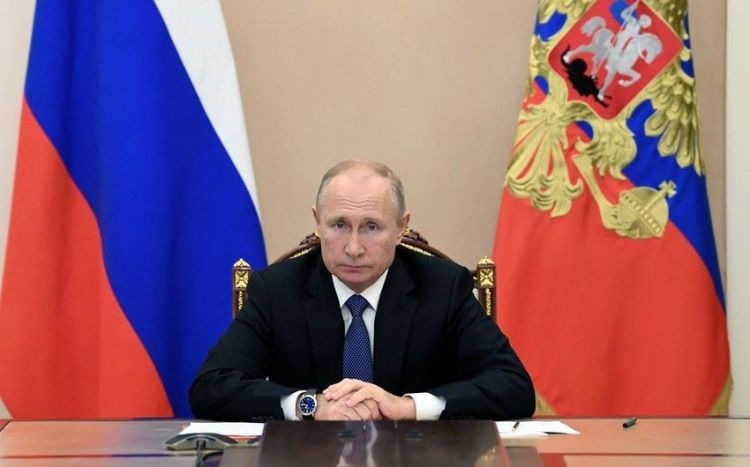 Putin Maduronu Kazana dəvət etdi