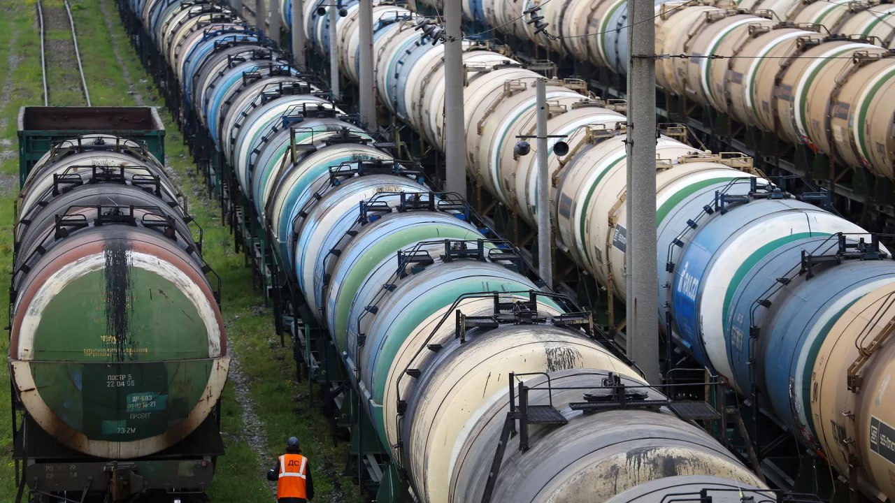 Gürcüstanın neft idxalının 53 faizi Rusiyanın payına düşür