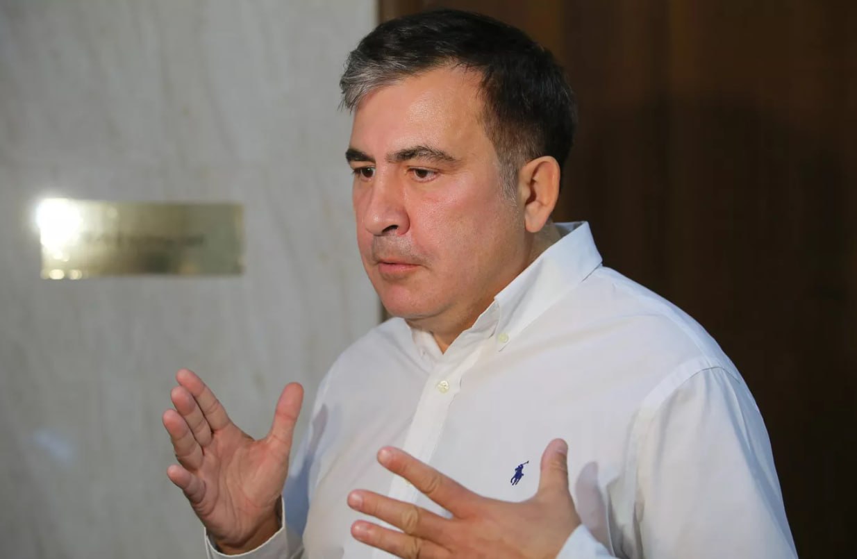 Gürcüstan Prezidenti Saakaşvilini əfv edəcək?