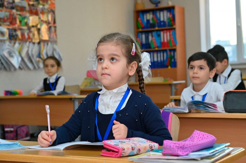 Bakıda yerdəyişmə edən şagirdlərin sayı AÇIQLANDI