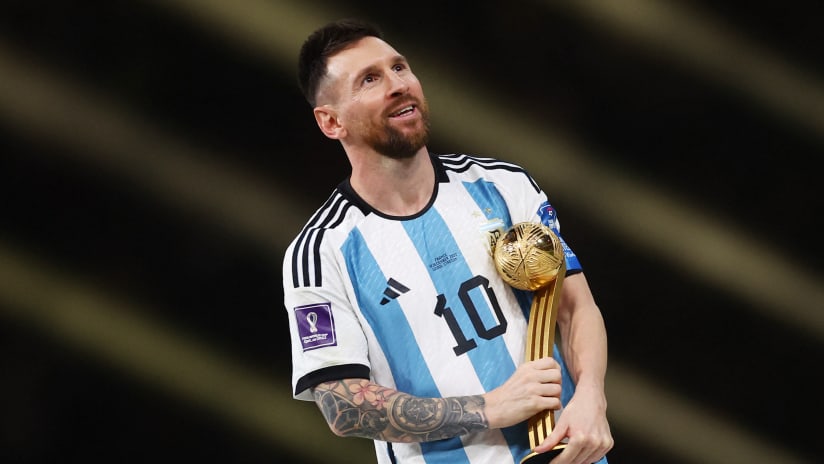 Messi onu tarixin ən böyük idmançısı hesab edir