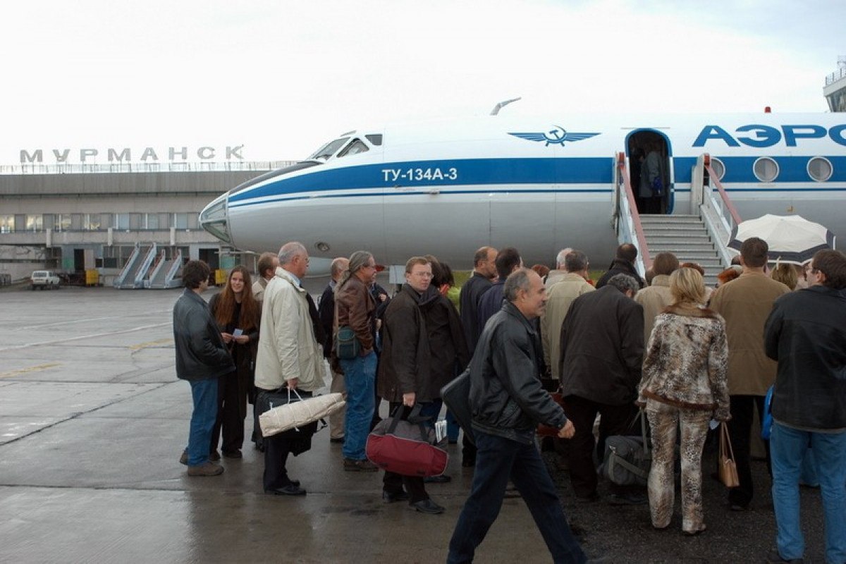 Murmansk hava limanı PUA hücumuna görə bağlandı