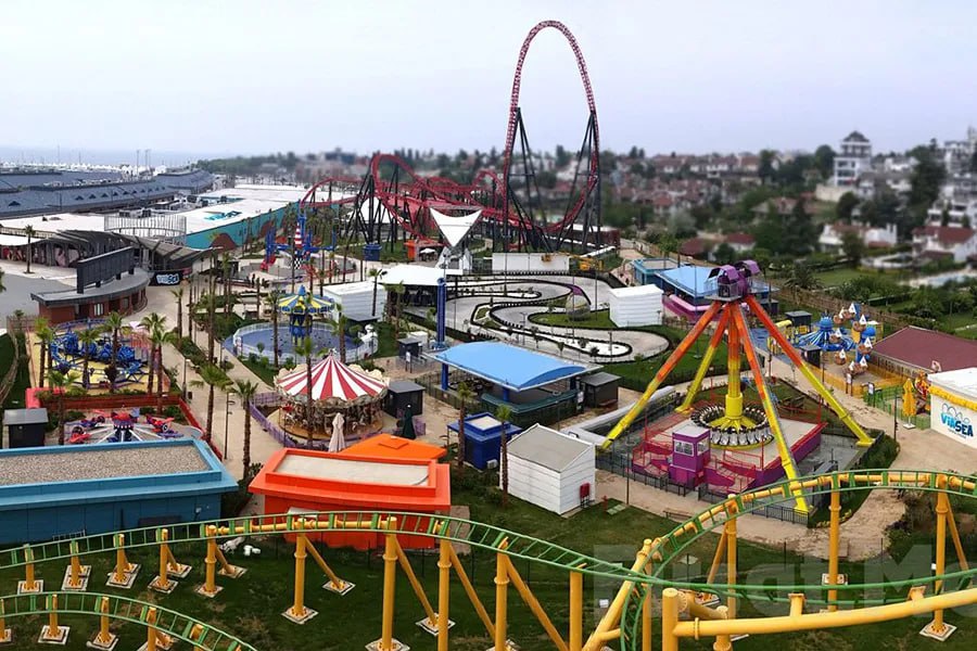 Bakının mərkəzində lunapark inşa EDİLƏCƏK?